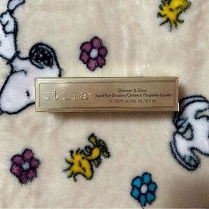 NWOT Stila Liquid Eyeshadow Kitten